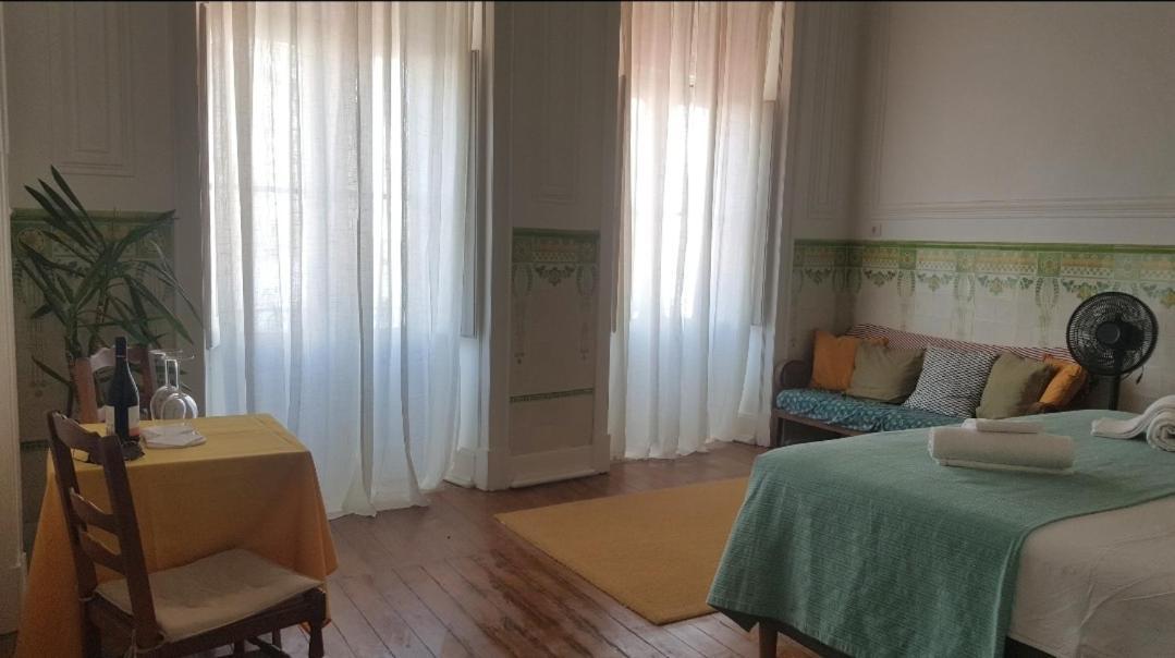 Olhaomirante Guesthouse Exteriér fotografie